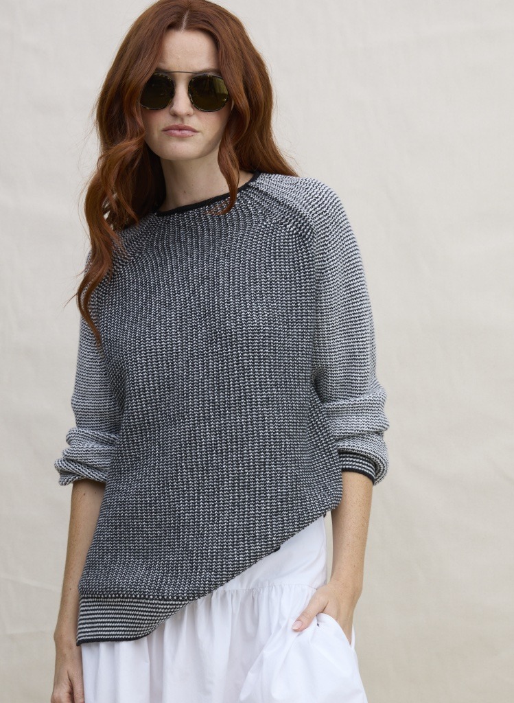 2026-03-Margaret-OLeary-CCP2207-BASEBALL-TUNIC-BLACK-4