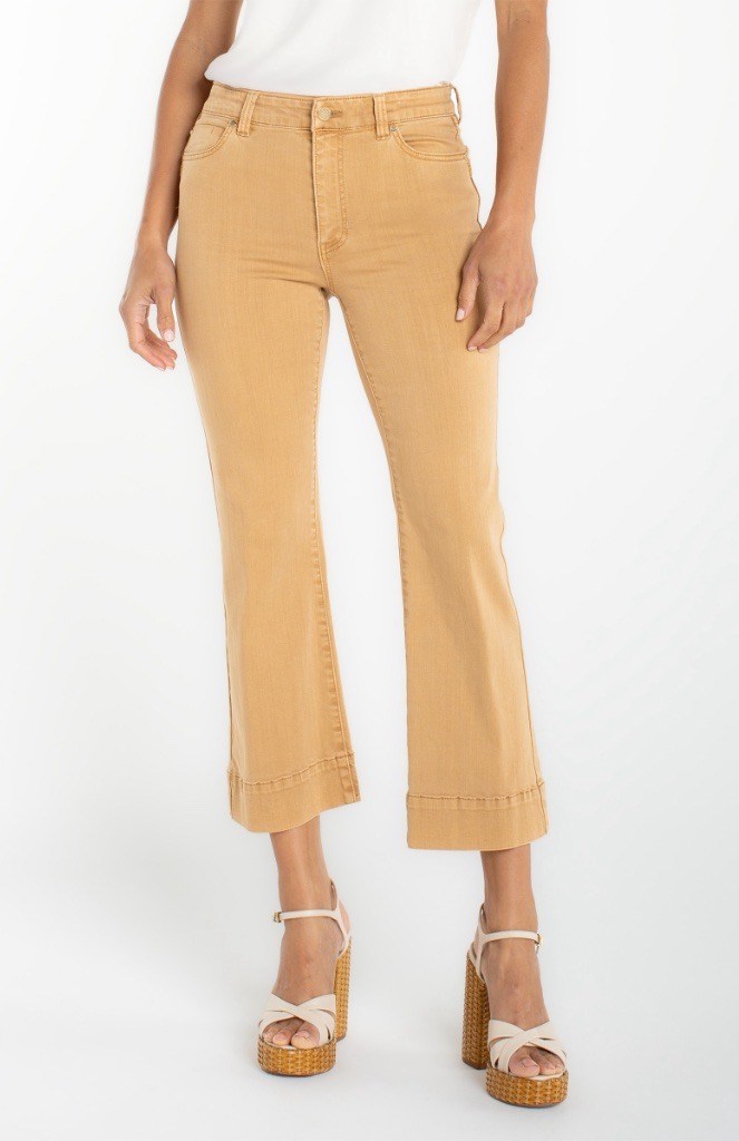 2026-04-Liverpool-Los-Angeles-WOMENS-hannah-crop-flare-hugger-25-1-2-inseam-LM4738F81-straw
