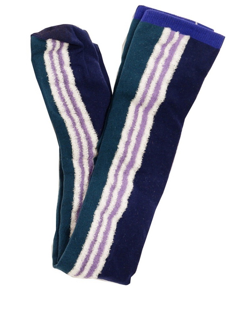 2026-09-Issey-Miyake-Wow-Socks-Purple