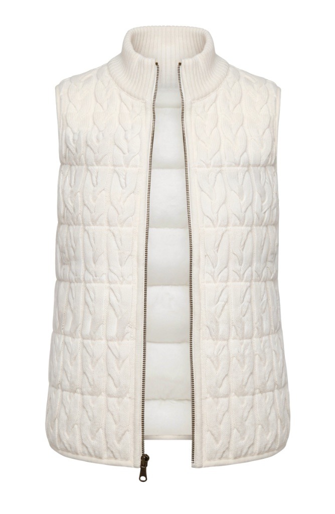2026-10-Liverpool-Los-Angeles-slvlss-reversible-zip-front-quilted-swtr-vest-cream